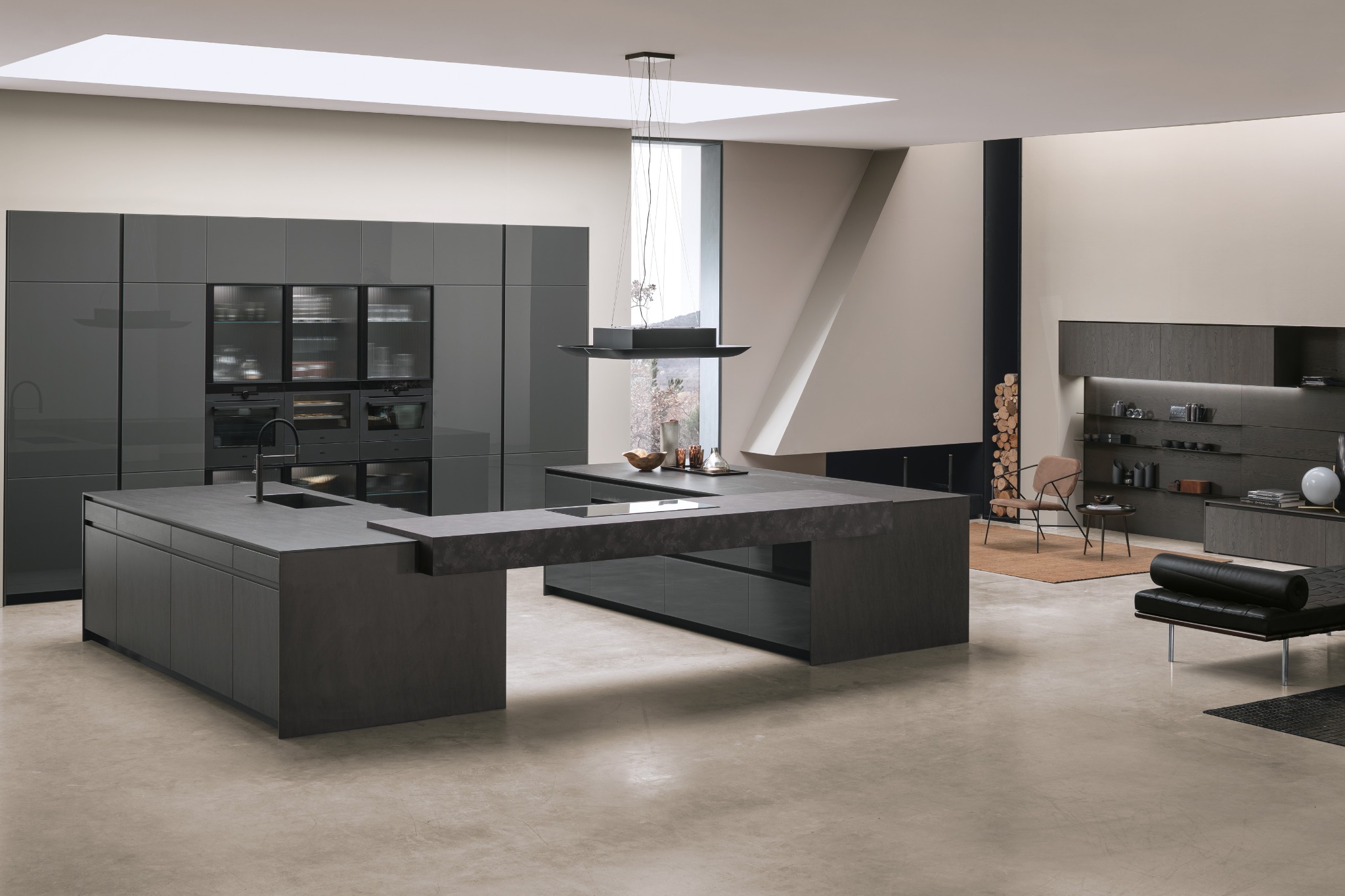 Cuisine italienne Aliant aux finitions contemporaines et îlot central